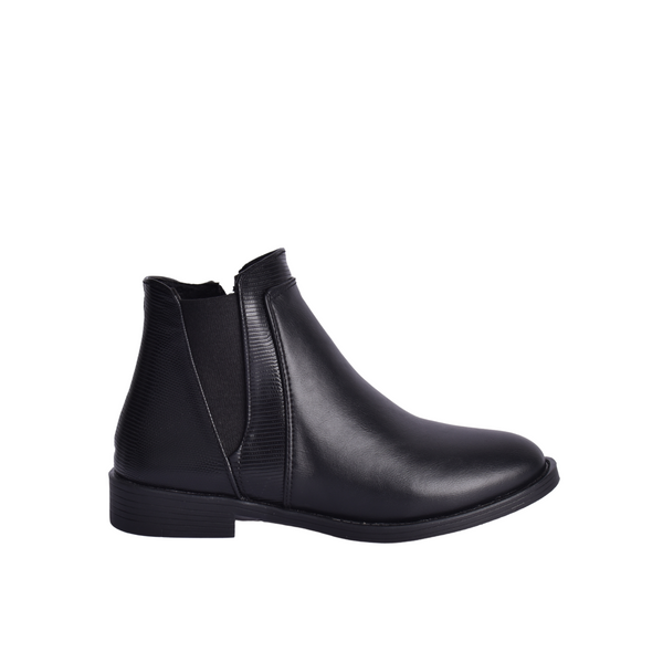 Simple Flat Leather Ankle Boot