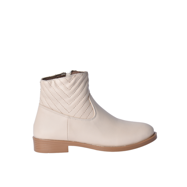 Leather Ankel Boots With Details